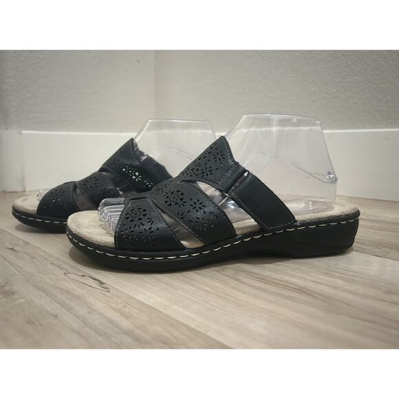 Croft & Barrow POPPINS Black Hook & Loop Slip On Sandals Slides Size 8.5 - Picture 2 of 7